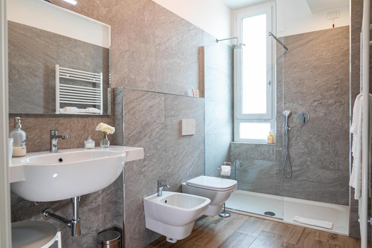 Villa Tosati Monza Esterno foto